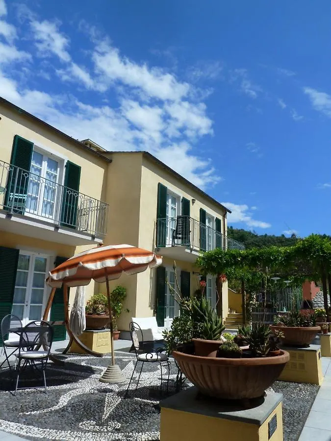 A Durmi Hotel Levanto 0*,