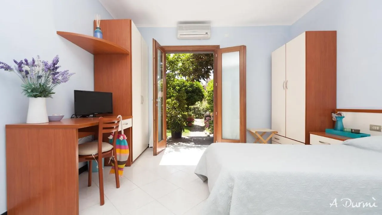 A Durmi Hotel Levanto Guest house